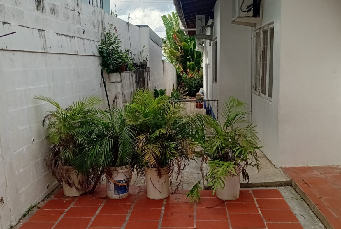 Spacious 3-Bedroom Home with Studio for Sale – St. James