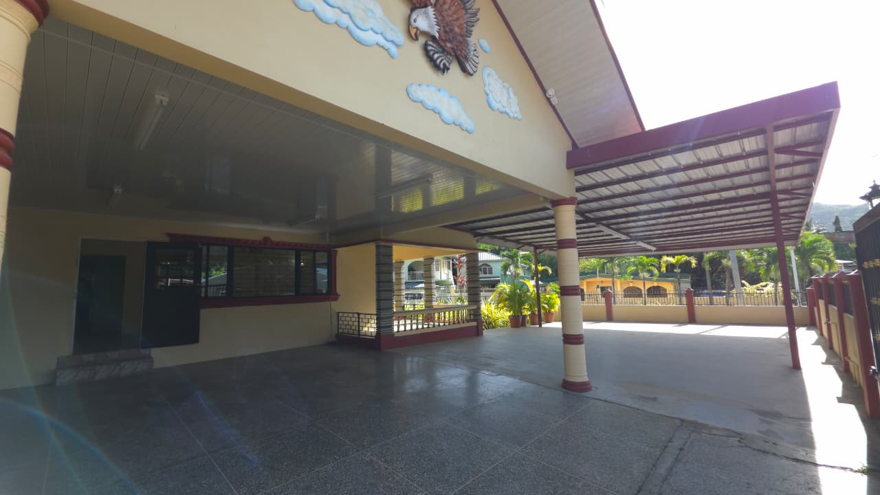 16 Spacious 4-Bedroom House for Rent – Sinanan Gardens, Santa Cruz