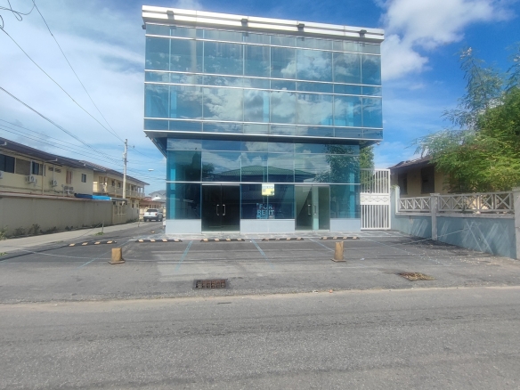 Prime Commercial Building for Sale – El Socorro Main Road