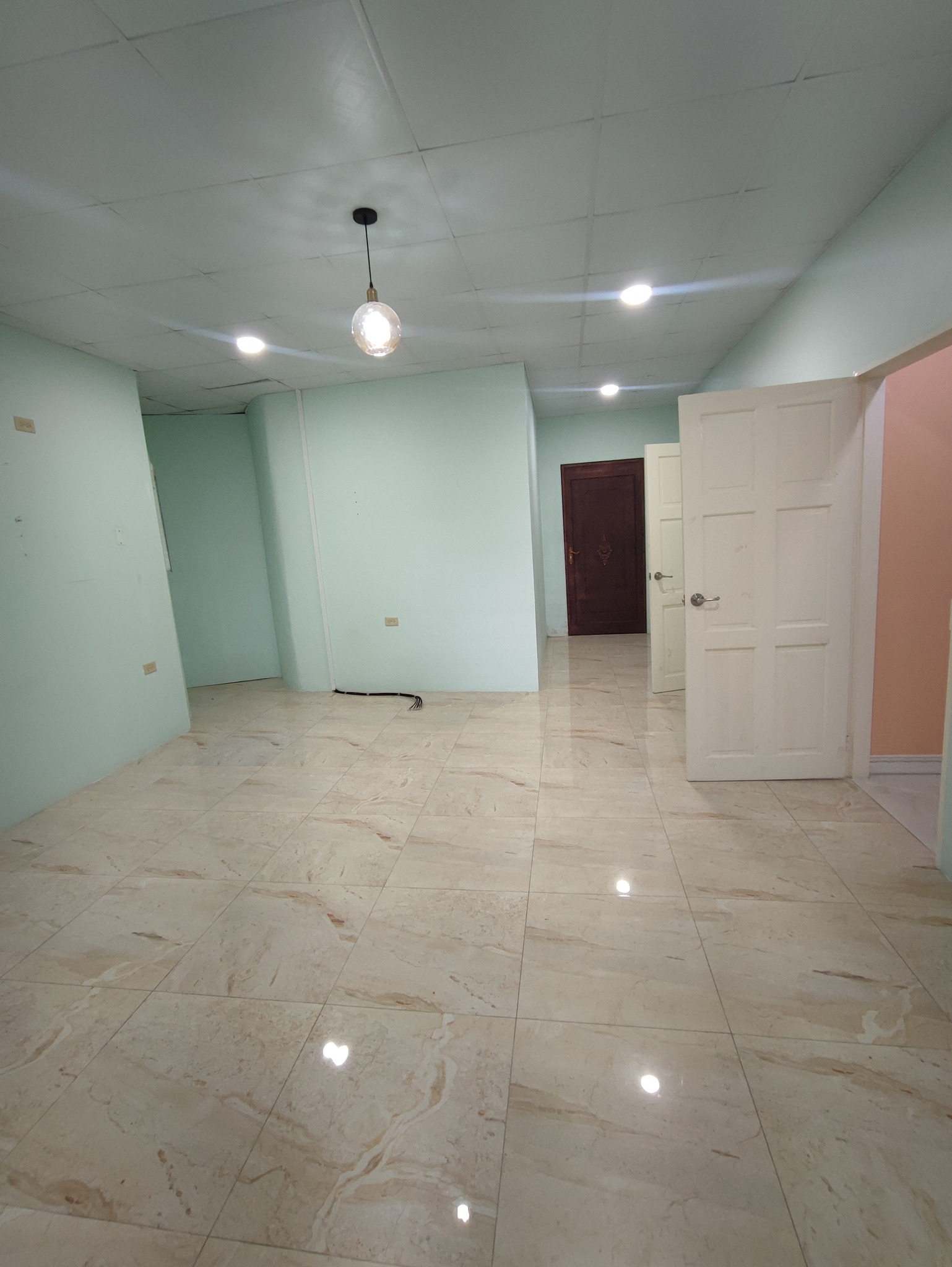 2 Spacious 2-Bedroom Apartment for Rent – Valencia Main Road