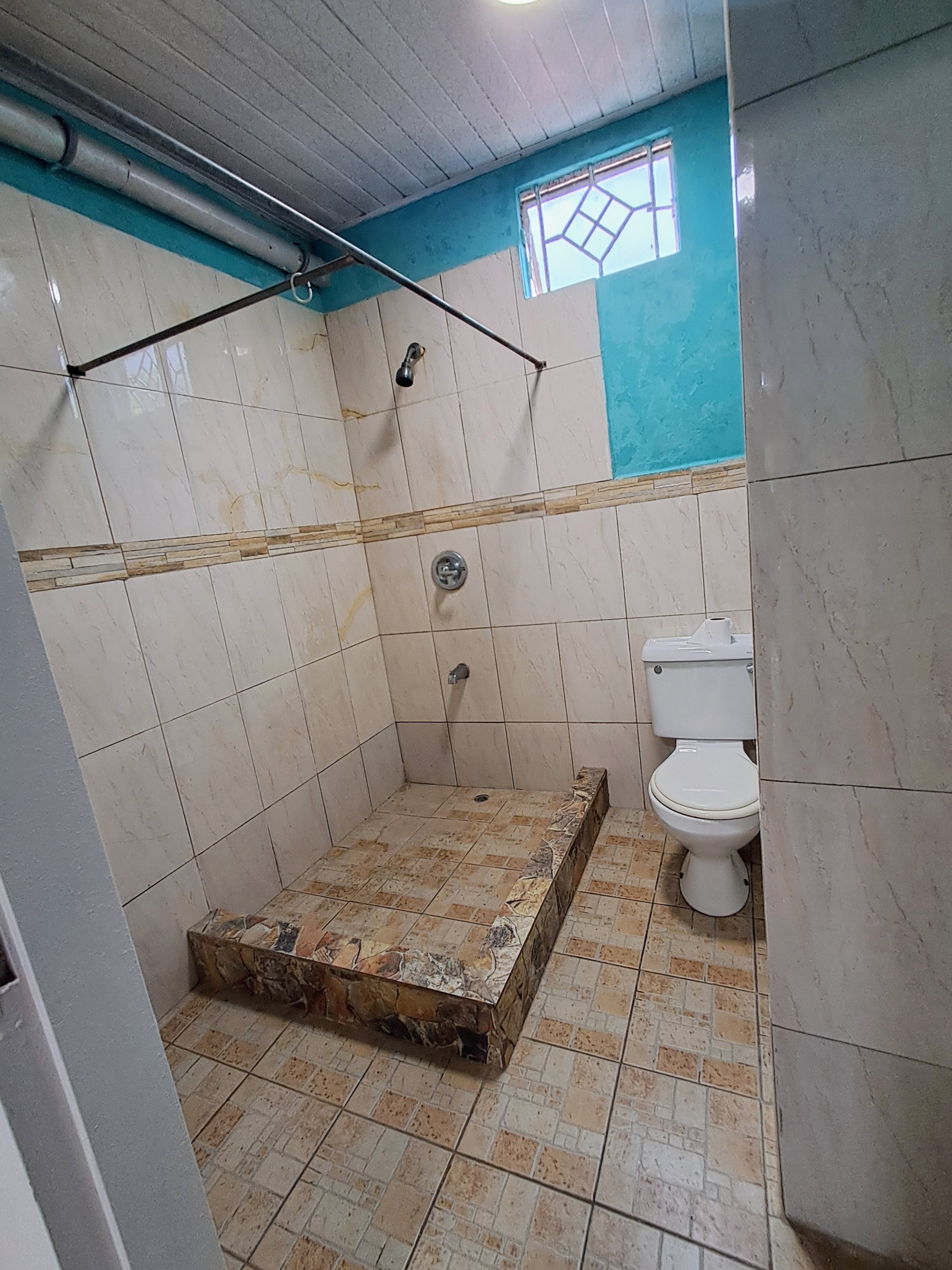 Family Appropriate 2 Bedroom Apartment