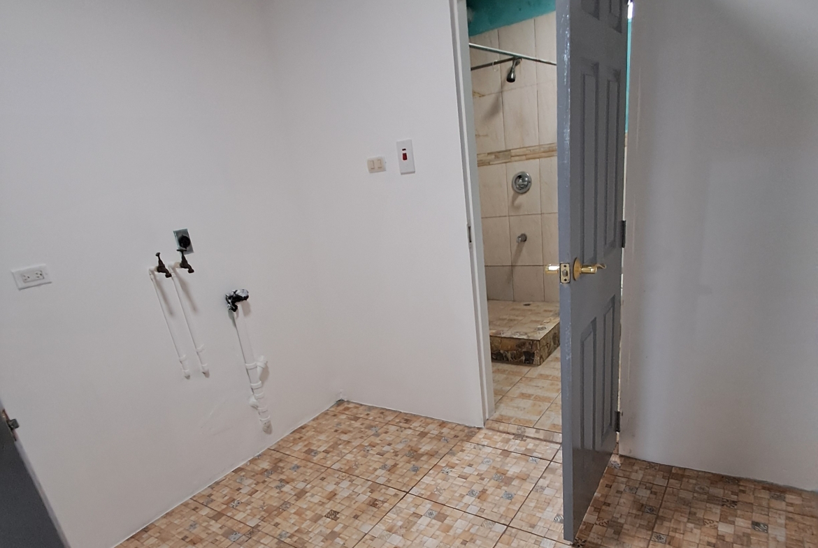 Family Appropriate 2 Bedroom Apartment