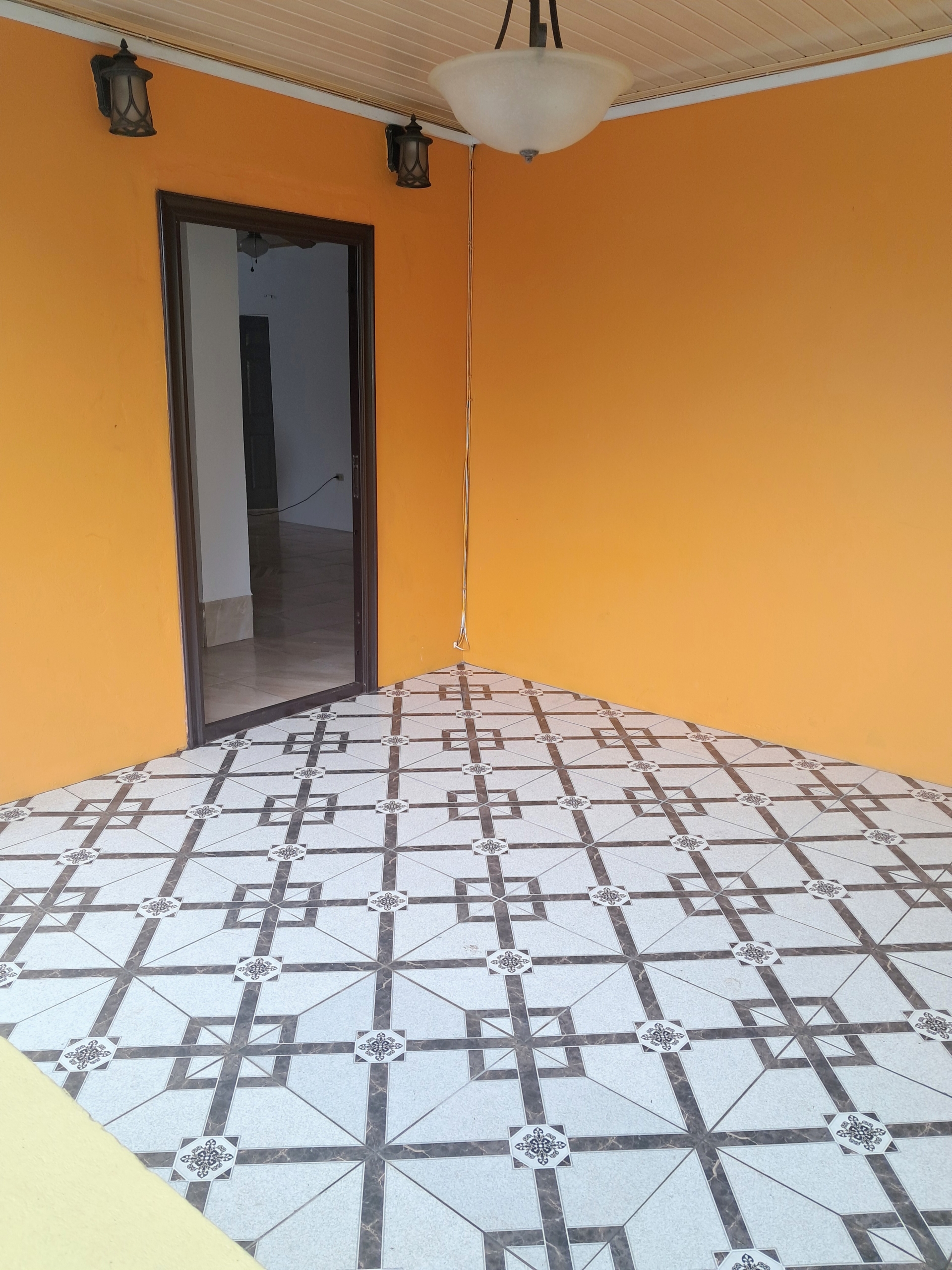 Family Appropriate 2 Bedroom Apartment
