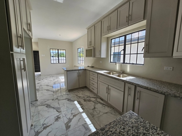 HOUSE FOR SALE IN CUNUPIA