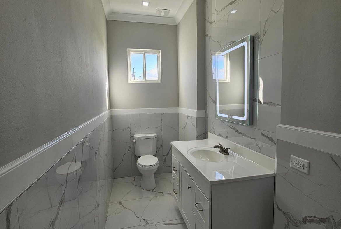 Luxury Semi-Furnished Homes for Sale – Calcutta, Freeport