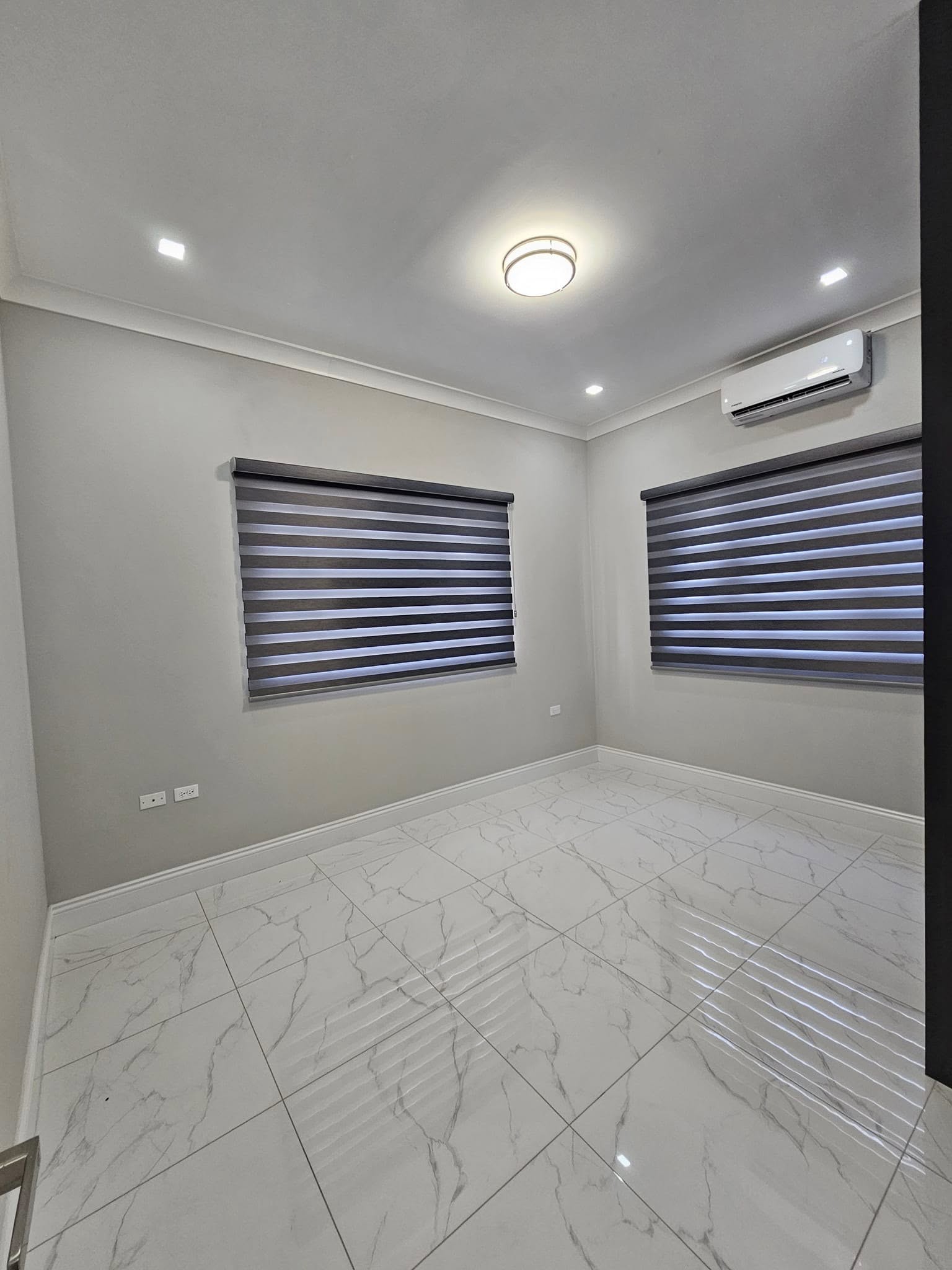 Luxury Semi-Furnished Homes for Sale – Calcutta, Freeport