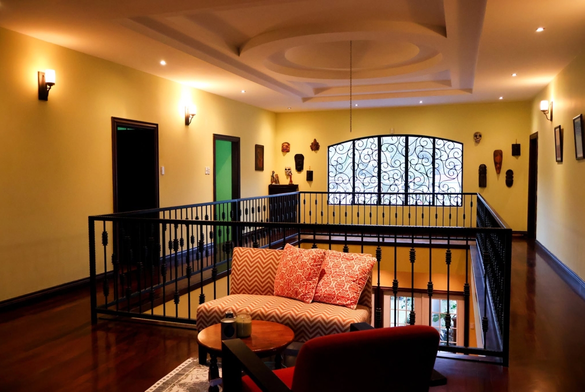 Spacious 5-Bedroom Family Home for Sale – Sarame Gardens, Maracas, St. Joseph