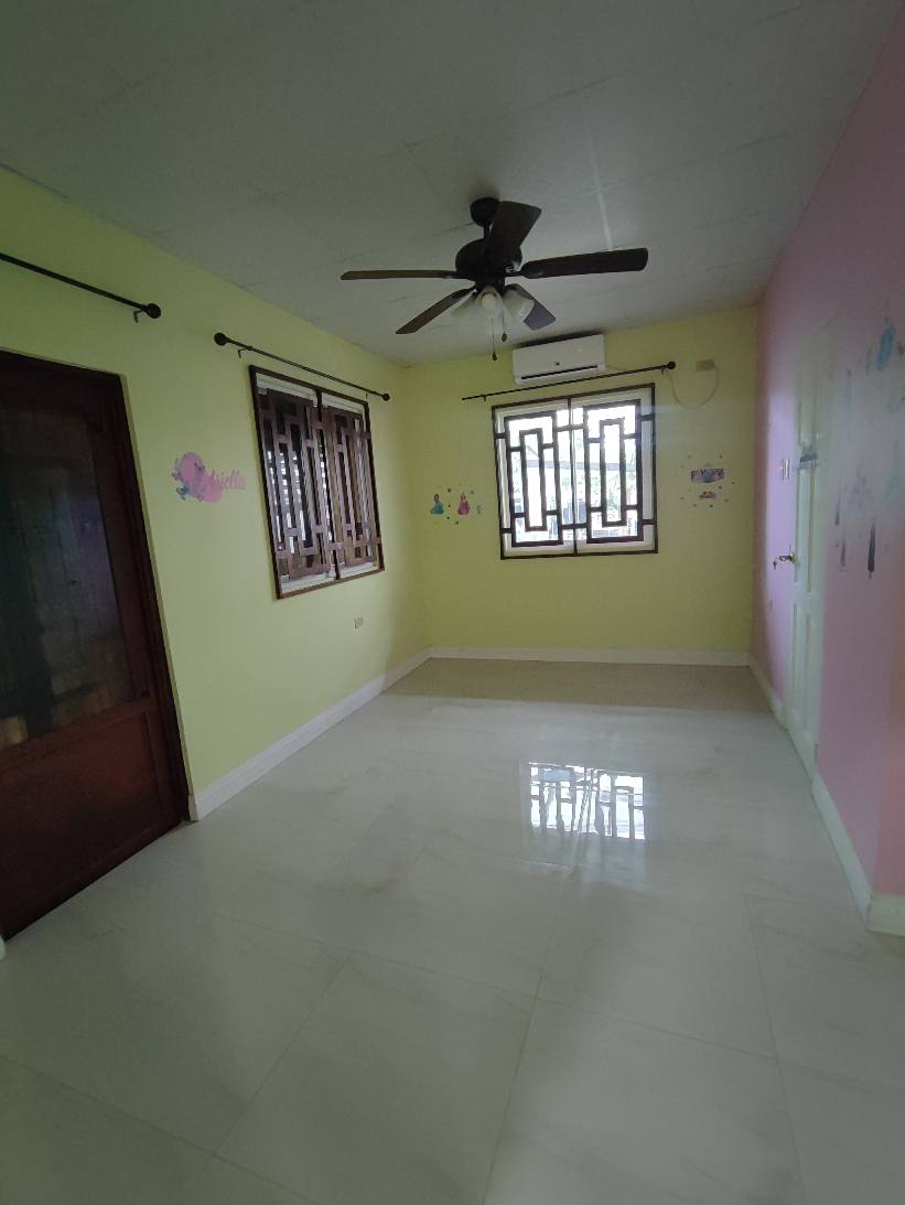 7 Spacious 2-Bedroom Apartment for Rent – Valencia Main Road
