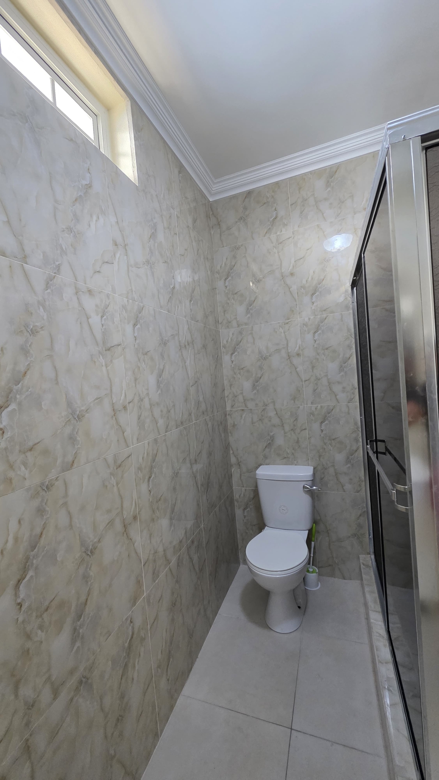 7 Spacious 2-Bedroom Apartment for Rent – Aranguez