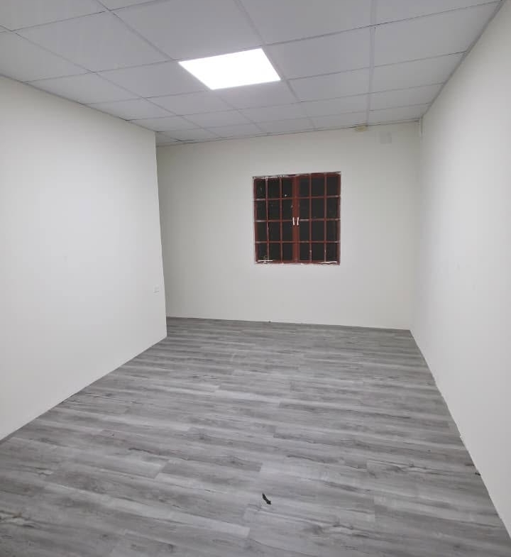 Two-Story Commercial Building for Rent – Prime Eastern Main Road, D’Abadie