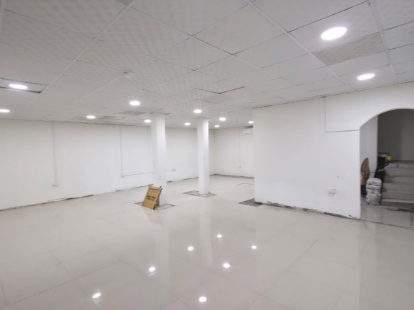 Two-Story Commercial Building for Rent – Prime Eastern Main Road, D’Abadie