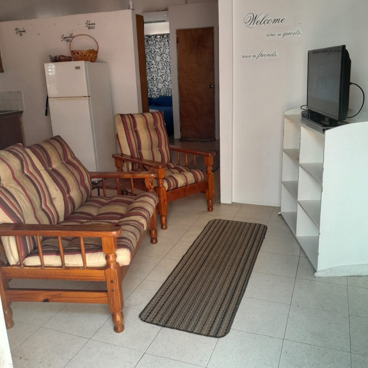 Spacious 3 Bedroom Dwelling Home – Prime Location – Freehold