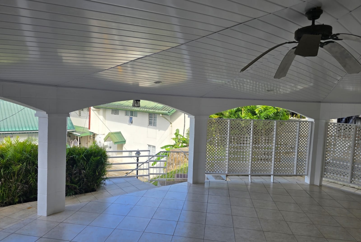 Artistic 3 Bedroom Townhouse for Sale