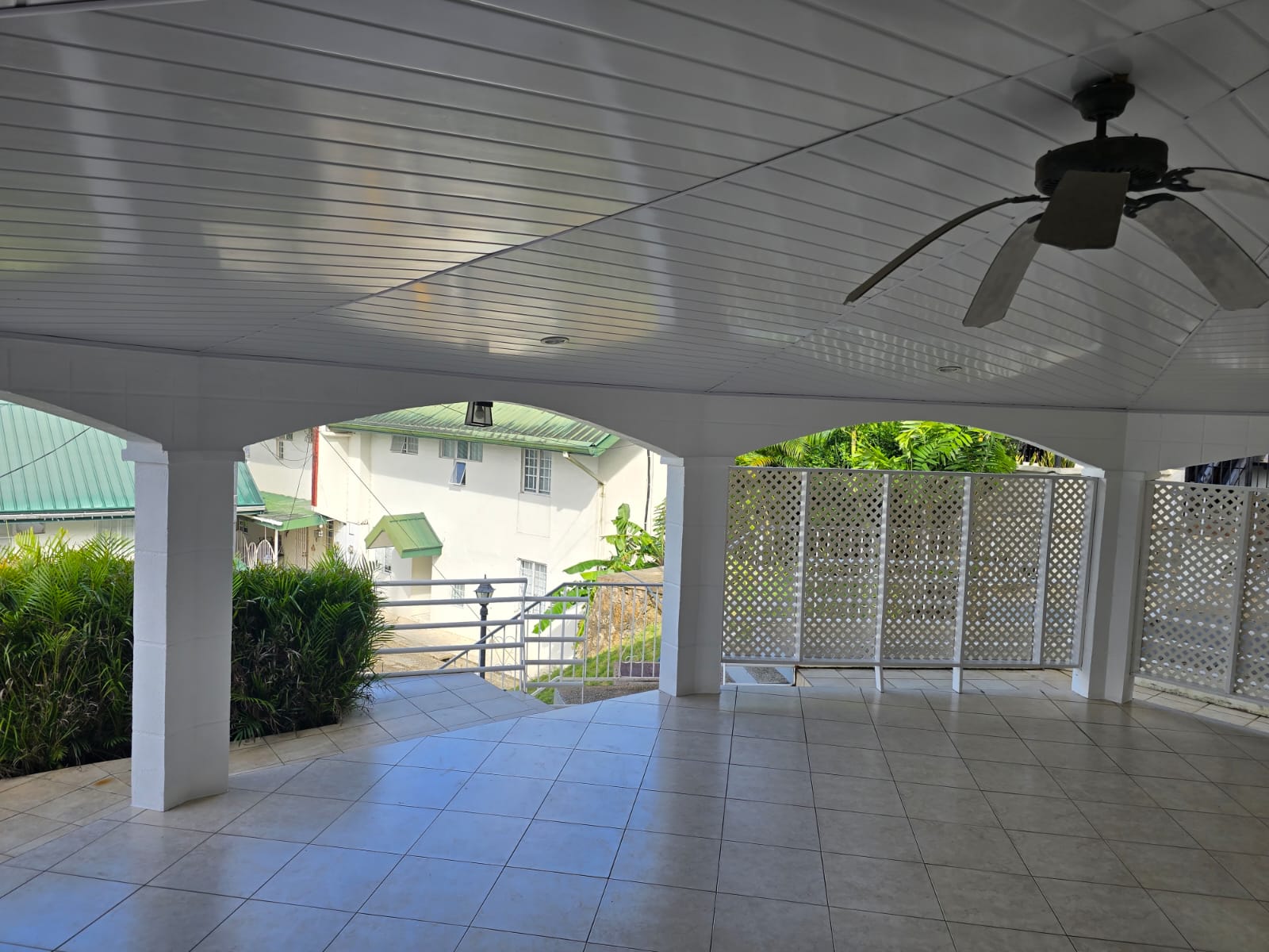 Artistic 3 Bedroom Townhouse for Sale