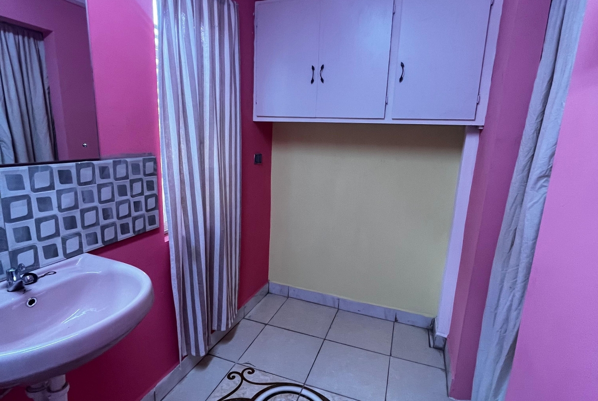 Cozy 1 Bedroom Apartment – Prime Location