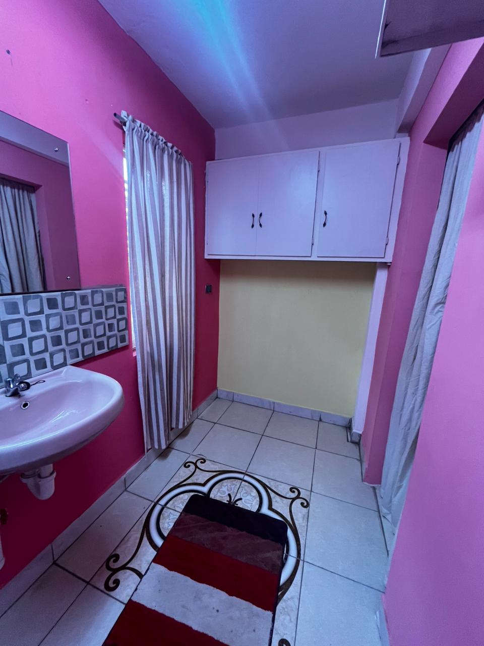 Cozy one bedroom Apartment for rent Piarco.