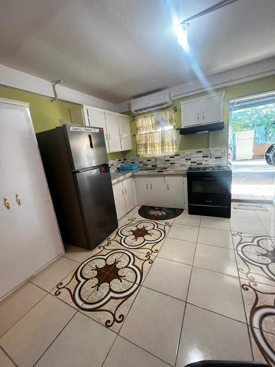 Cozy one bedroom Apartment for rent Piarco.