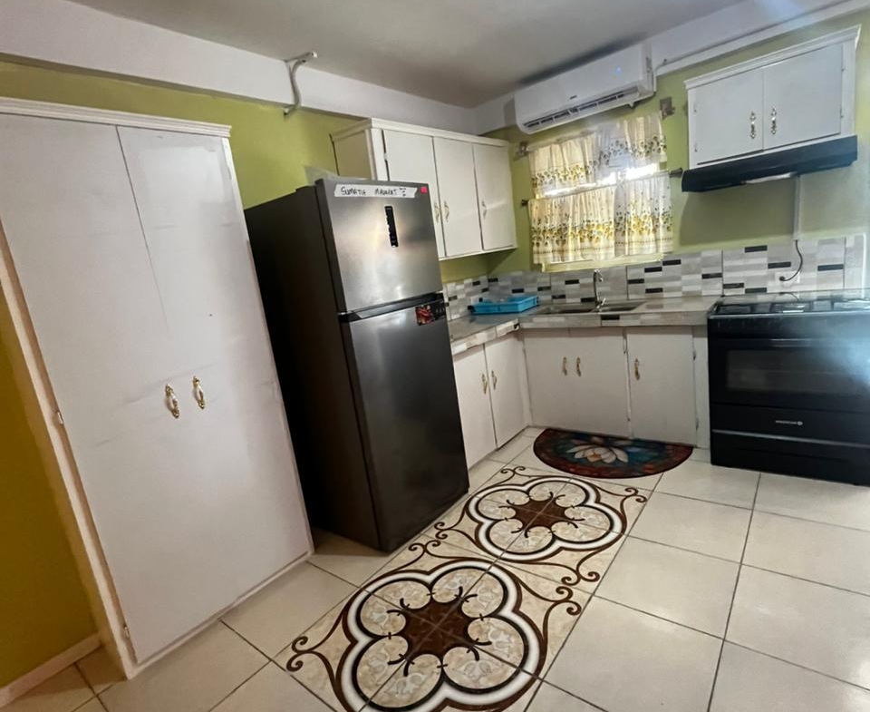 Cozy one bedroom Apartment for rent Piarco.