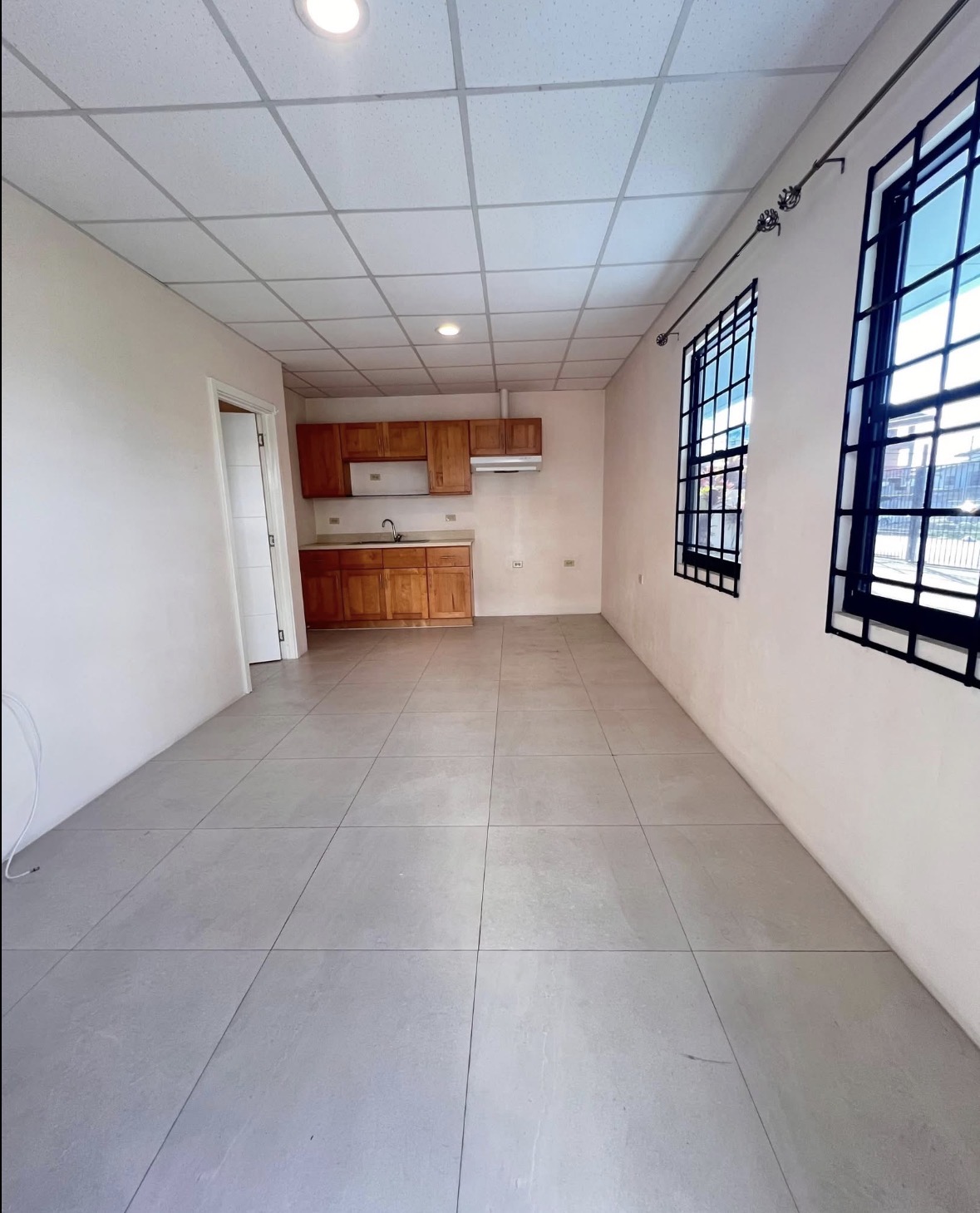 Modern 1 Bedroom Apartment For Rent | Aranguez