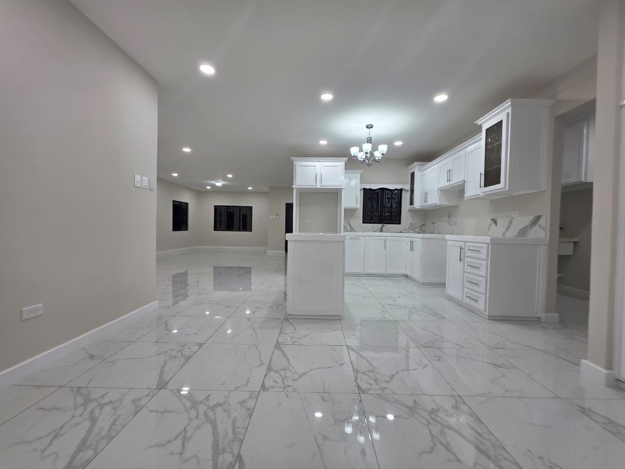 Brand-New Family Homes for Sale – Redhill, D’Abadie