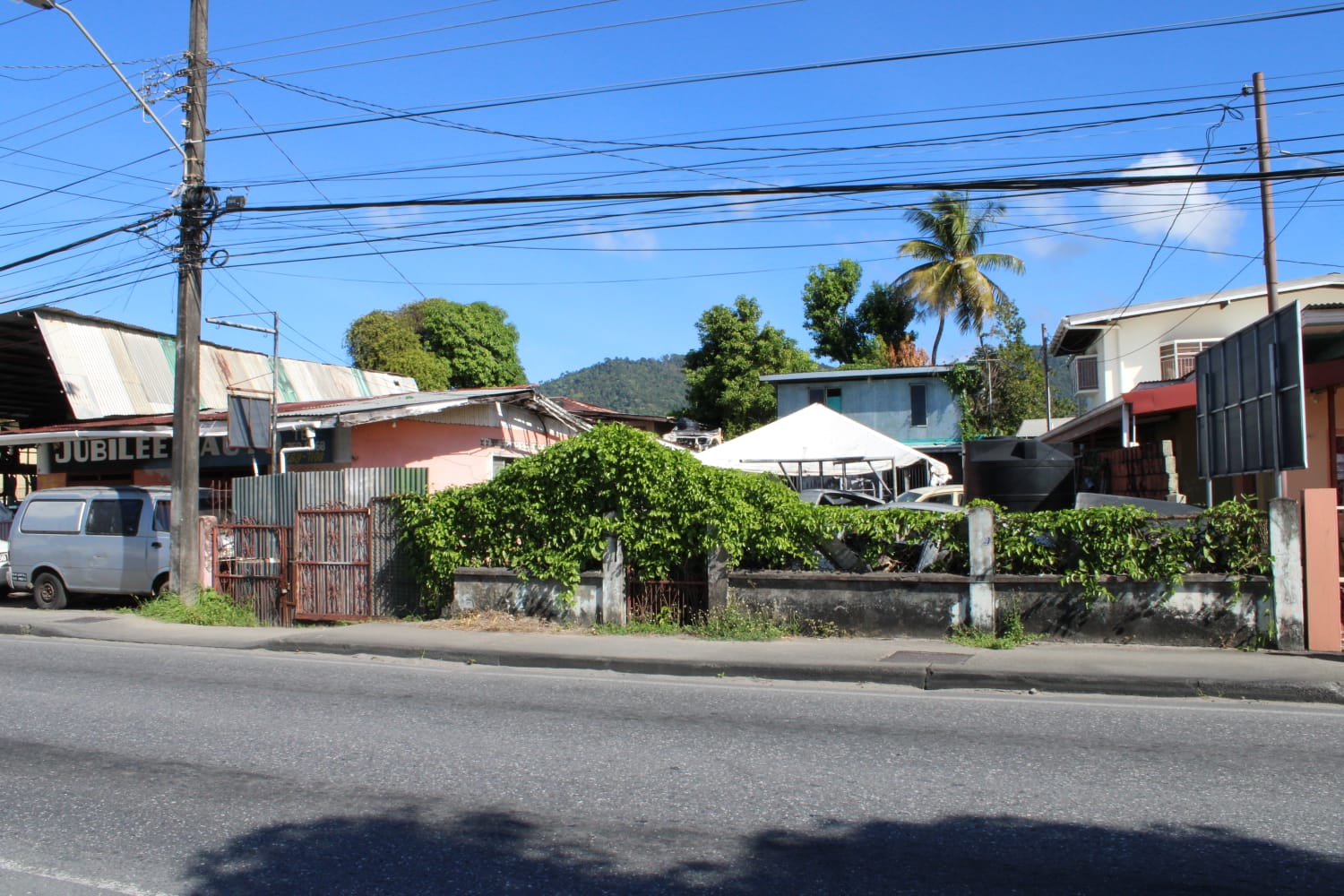 WhatsApp Image 2026-01-06 at 8.32.26 PM Prime Commercial Land & Building for Sale – Eastern Main Road, Arouca