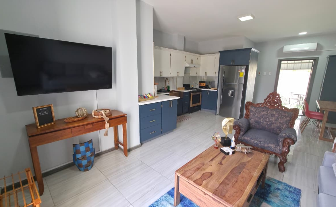 Modern 2-Bedroom Apartment for Rent – El Socorro