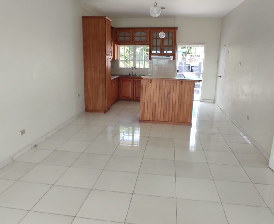 Modern 2-Bedroom Apartment for Rent – Mendez Drive, Champ Fleurs