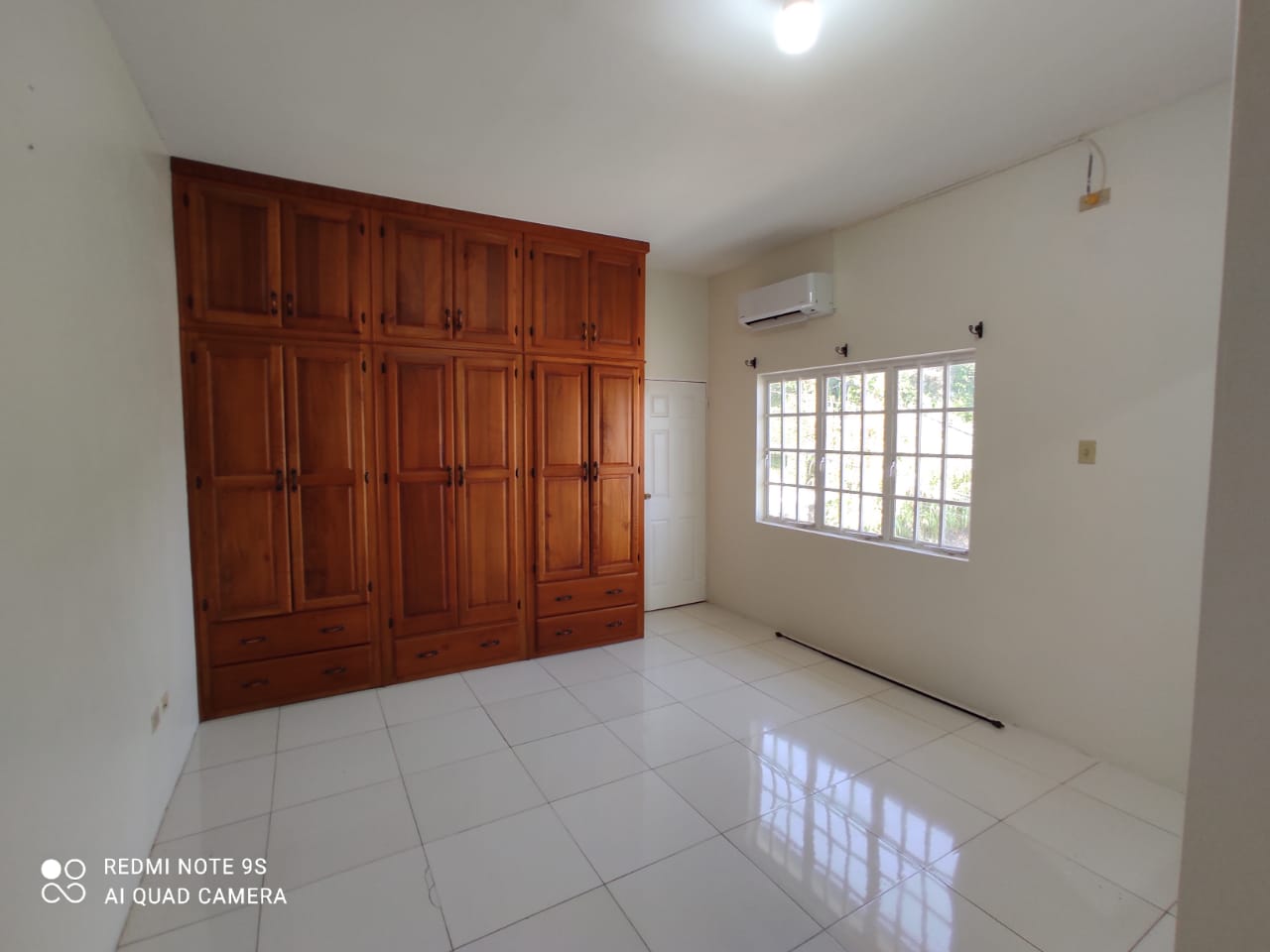 WhatsApp Image 2026-07-20 at 8.53.08 AM Modern 2-Bedroom Apartment for Rent – Mendez Drive, Champ Fleurs