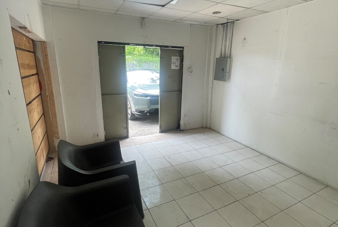 Commercial Space for Rent – Prime Main Road Location, Curepe