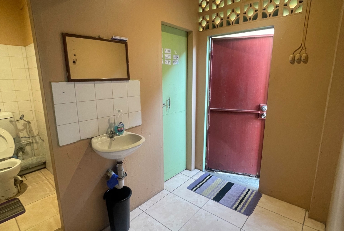 Commercial Space for Rent – Prime Main Road Location, Curepe