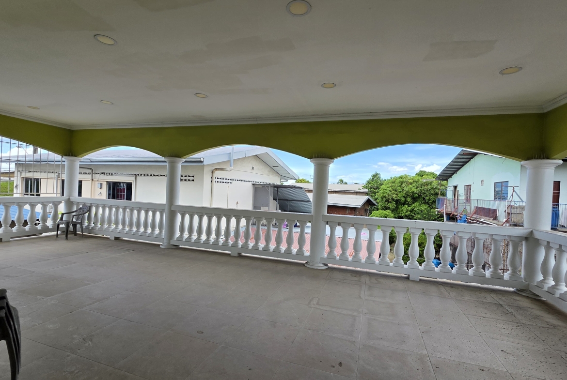 Spacious 2-Bedroom Apartment for Rent – Aranguez