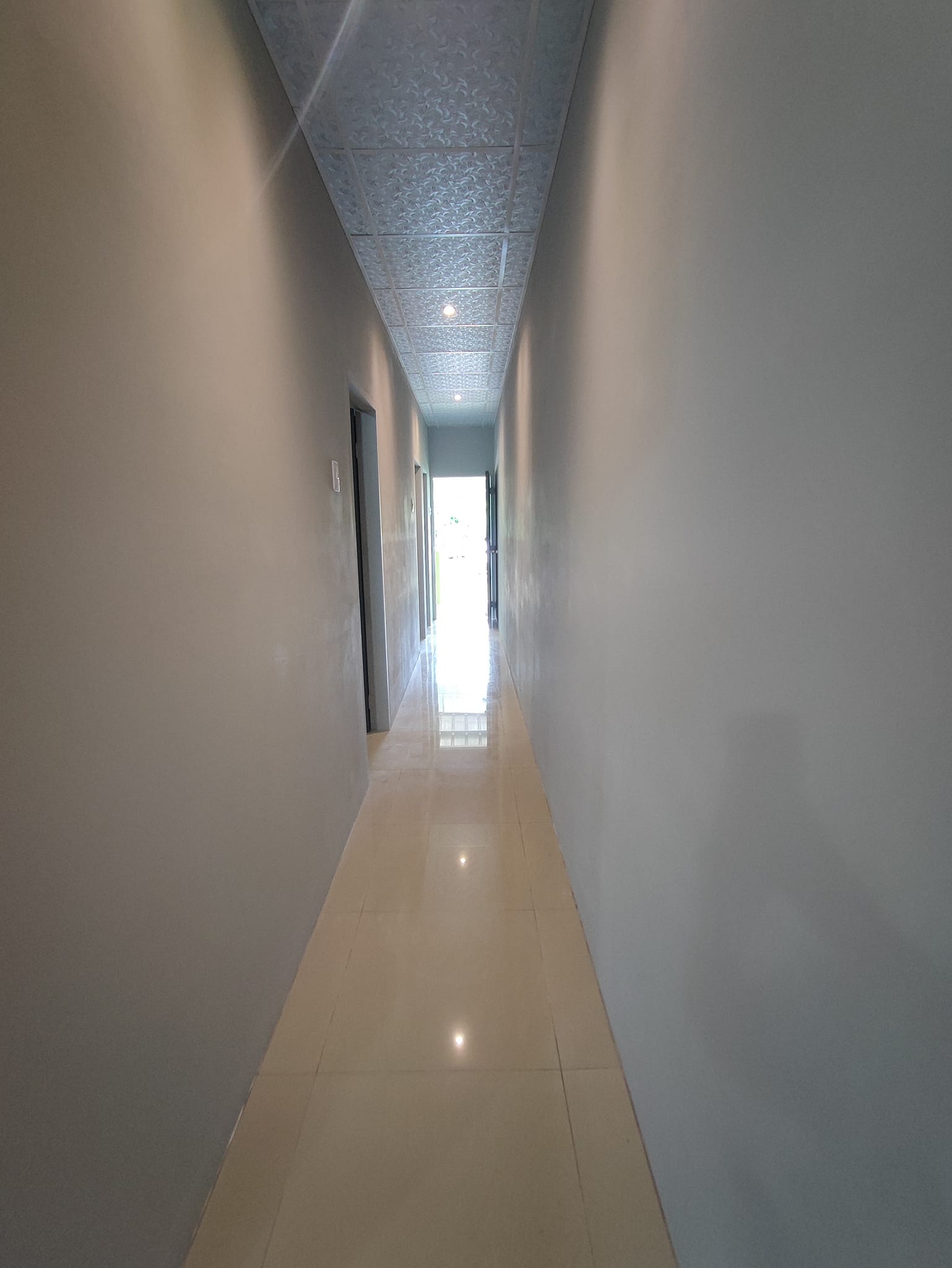 5 Spacious Two-Bedroom Apartment for Rent in Valencia