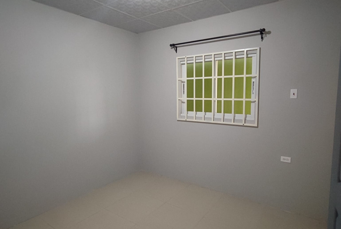 Spacious Two-Bedroom Apartment for Rent in Valencia