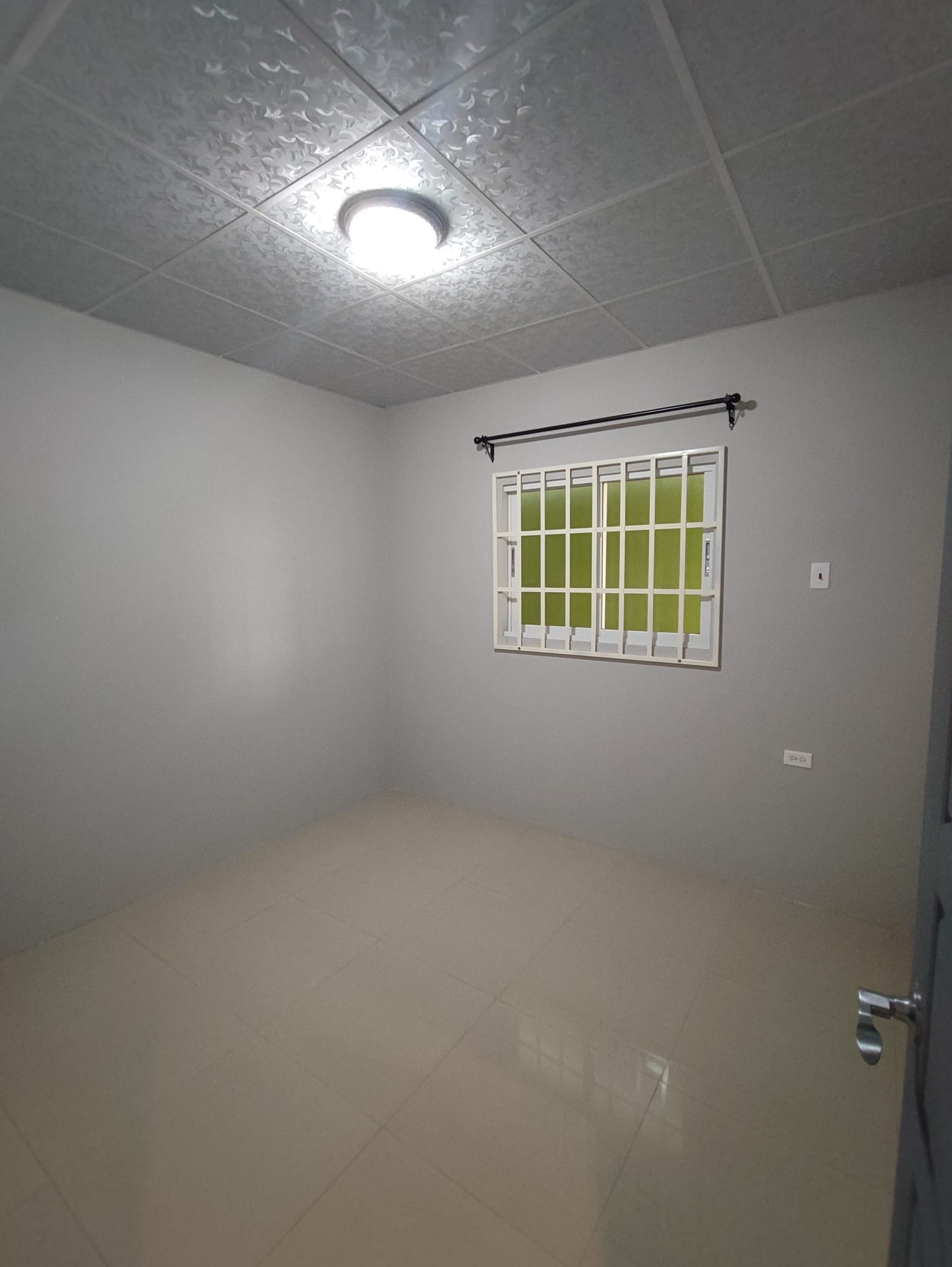 6 Spacious Two-Bedroom Apartment for Rent in Valencia