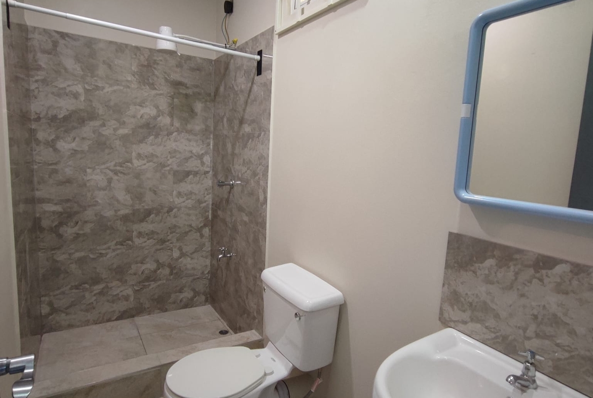 Spacious Two-Bedroom Apartment for Rent in Valencia